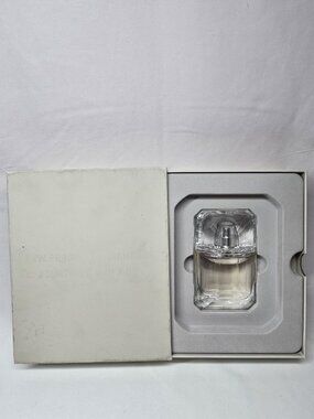 KKW Fragrance Diamonds Eau De Parfum Spray 30ML- Damaged Box- New Never Used